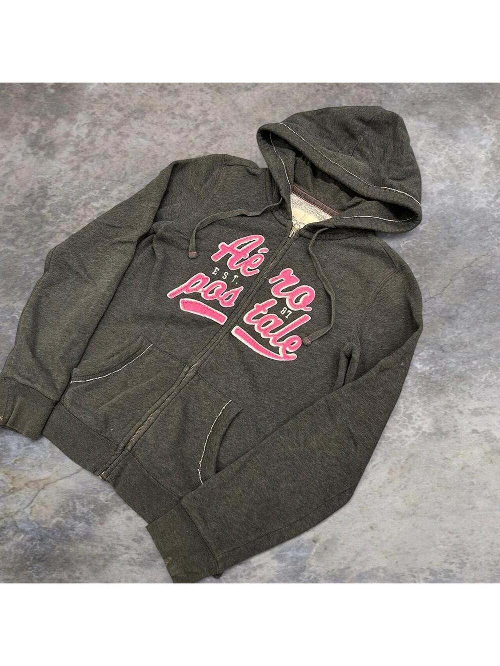 Grey Aeropostale zip-up hoodie with pink logo #grunge